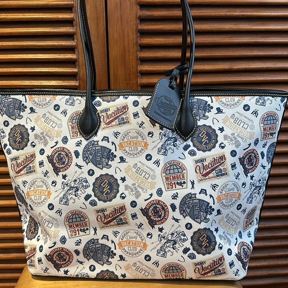 DVC TOTE BAG…new without tags - Picture 7 of 14